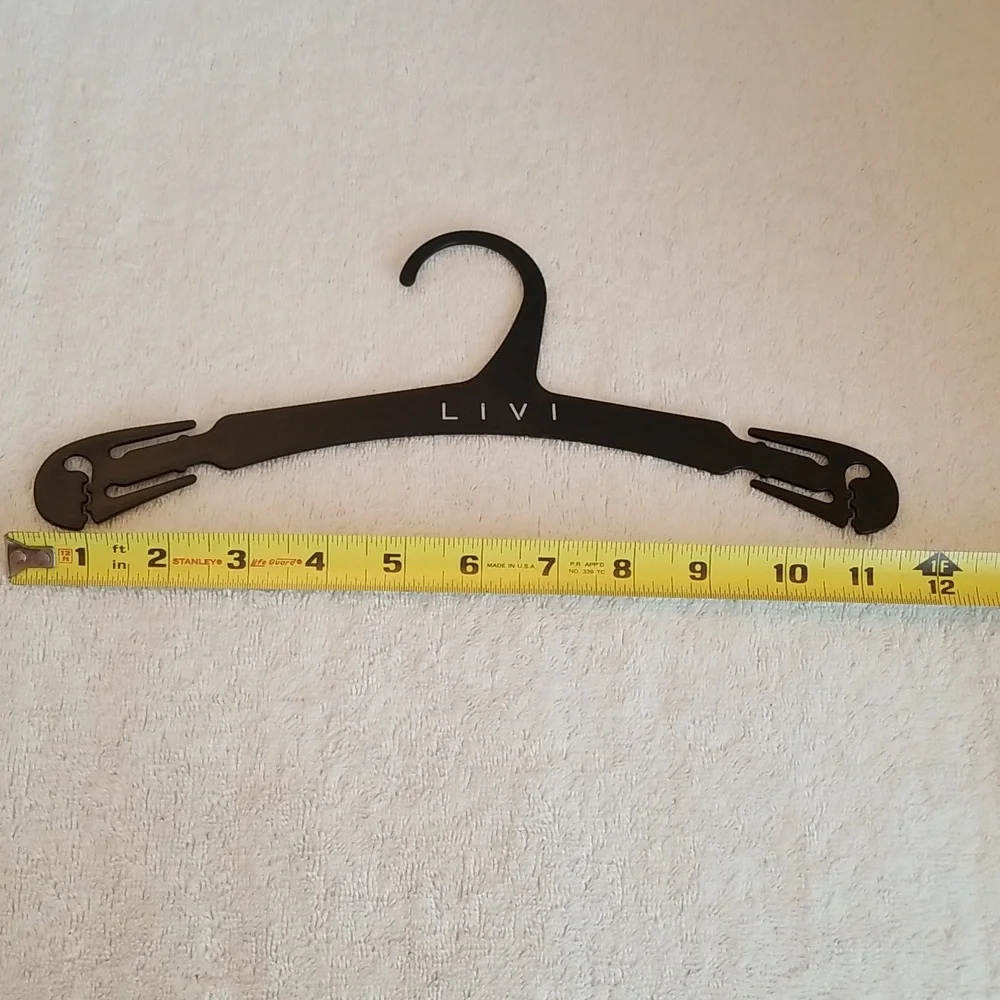 20 Bra Hangers
